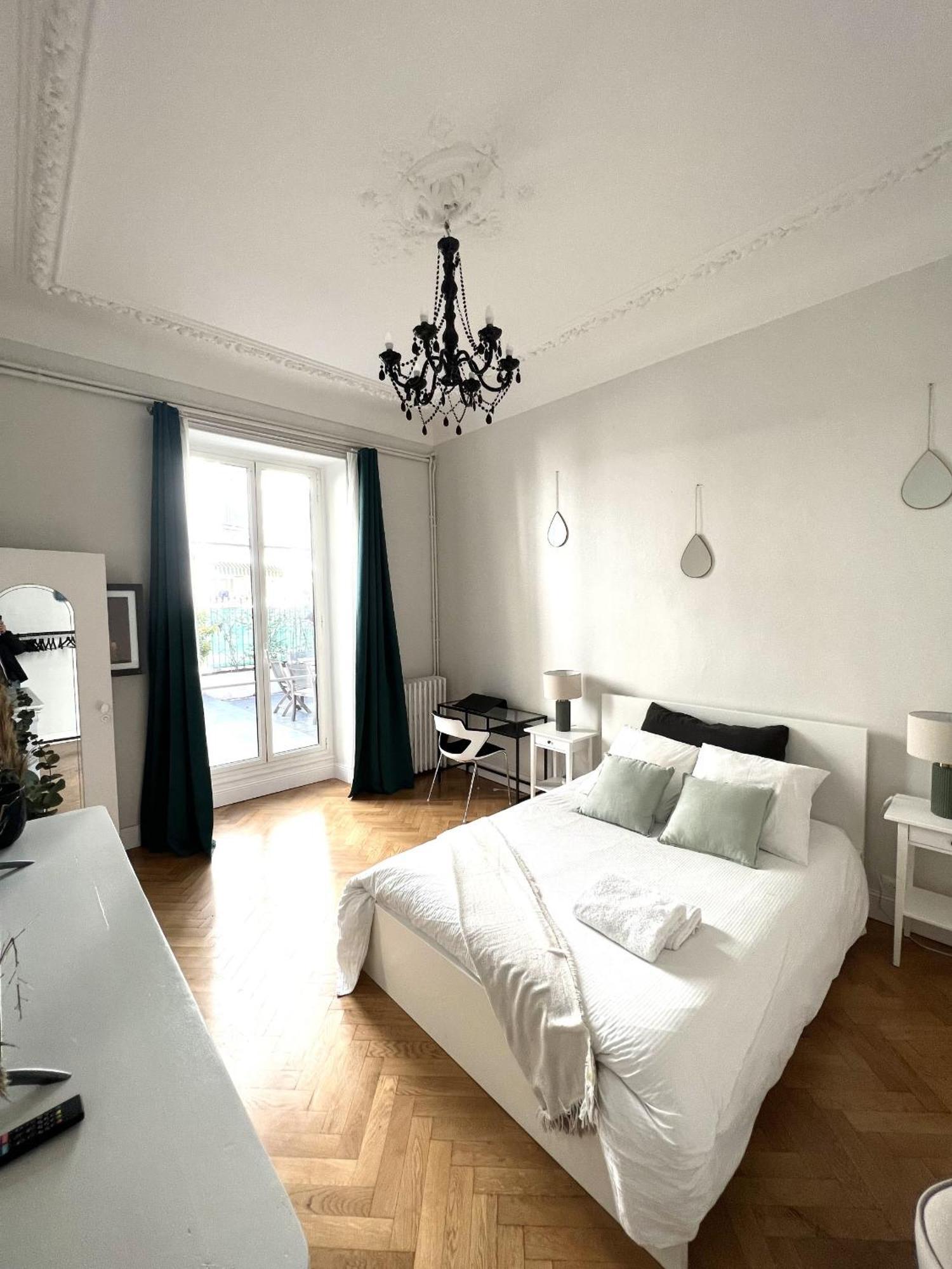 Superbe Appartement De 105 M2, Hyper Centre Avec Terrasse, Parking, A 5 Min De La Mer Ницца Экстерьер фото